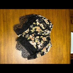 Floral small elastic dress shorts